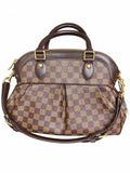 05 Pre-owned Louis Vuitton Damier Ebene Trevi Bag actual item white background
